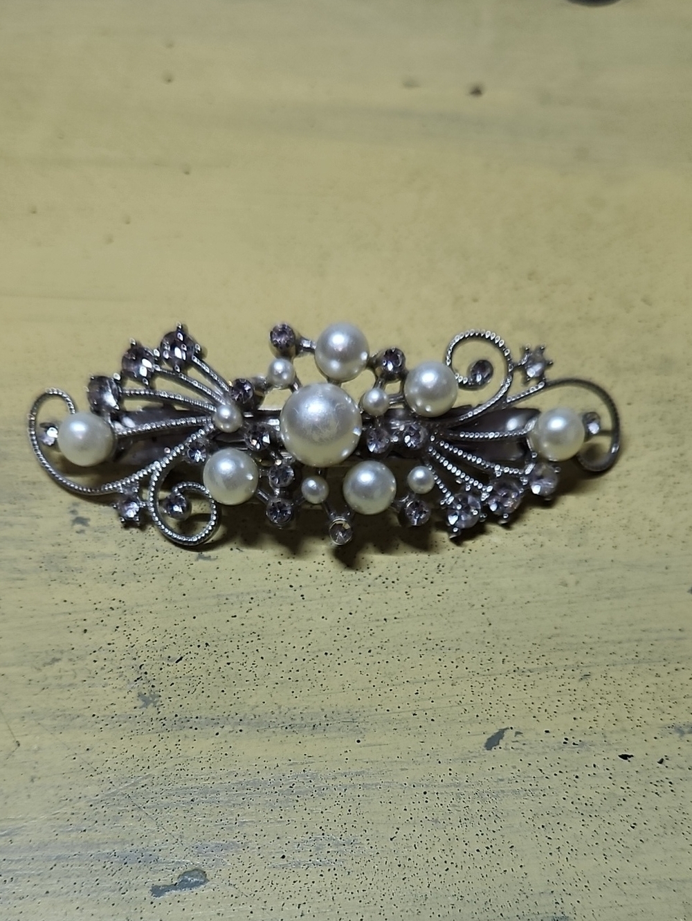 ✨ Elevate your everyday style with a touch of timeless elegance. ✨